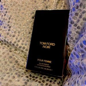 Authentic Tom Ford Noir pour femme 50ml